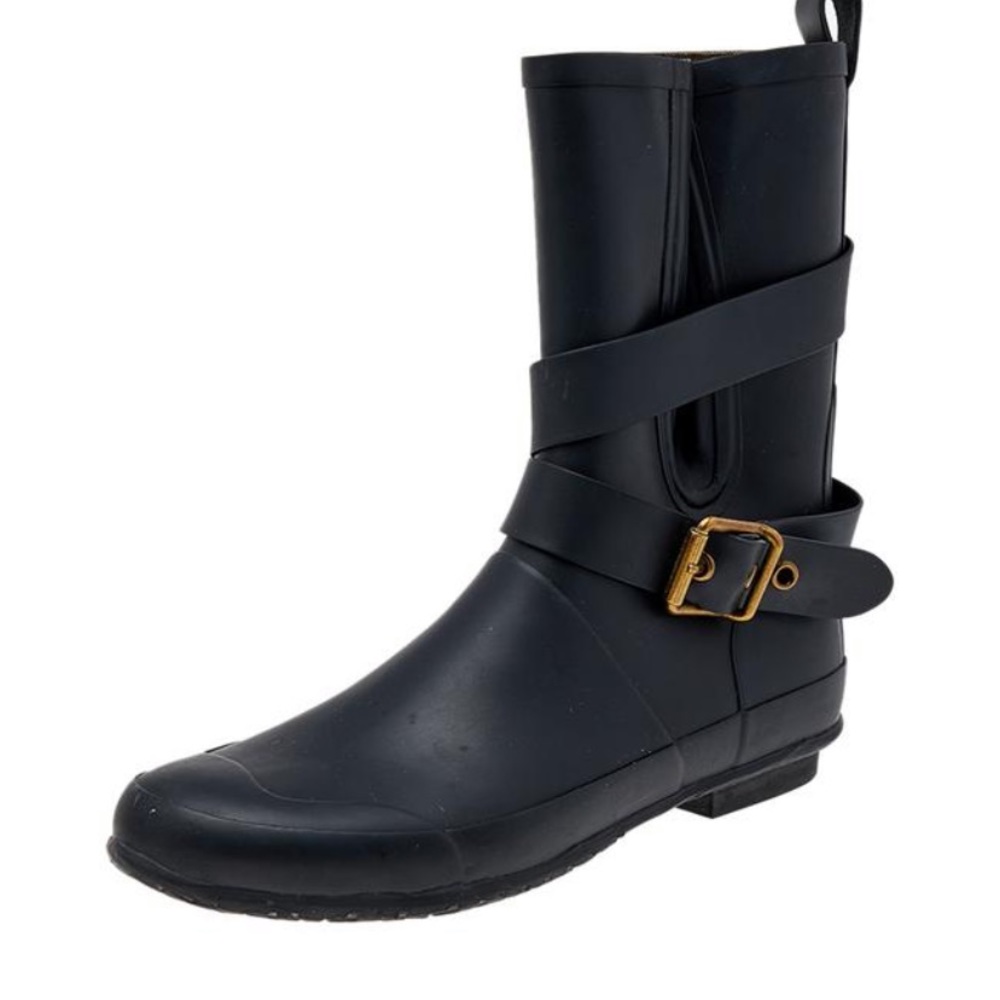 Burberry Black Rain Boots - size (9)